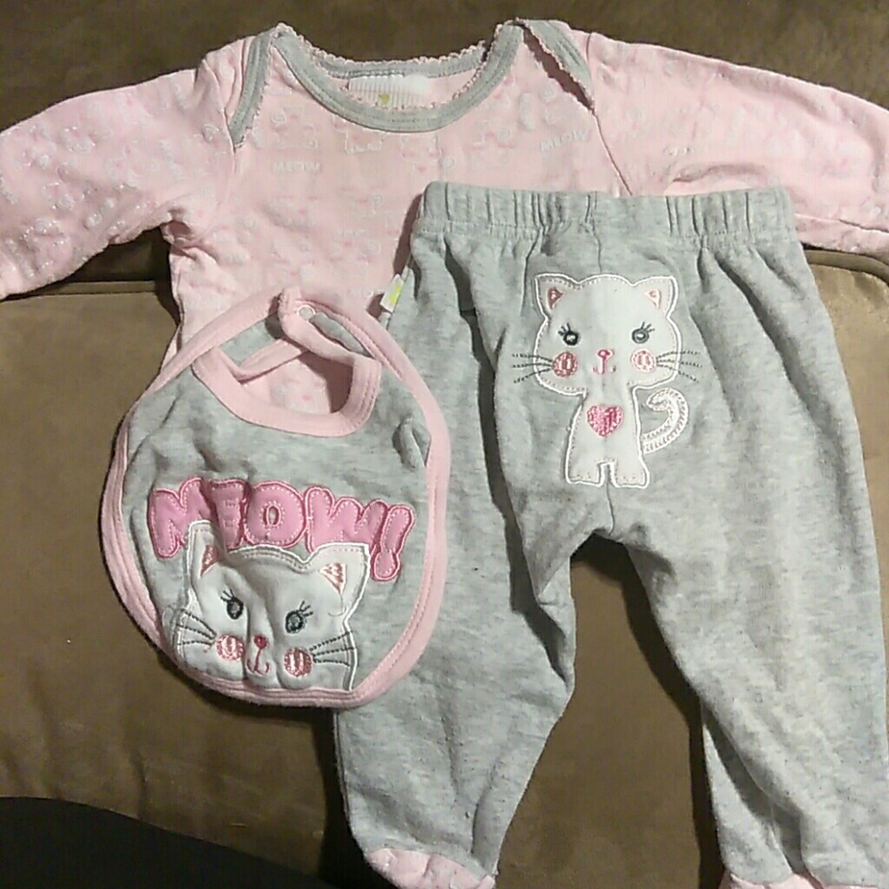 2 baby Girl sets